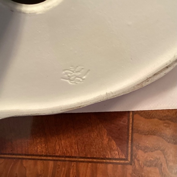 SALE! … M. J. HUMMEL…LARGE MADONNA AND CHILD PORCELAIN FIGURINE..minor flaws - Picture 10 of 11